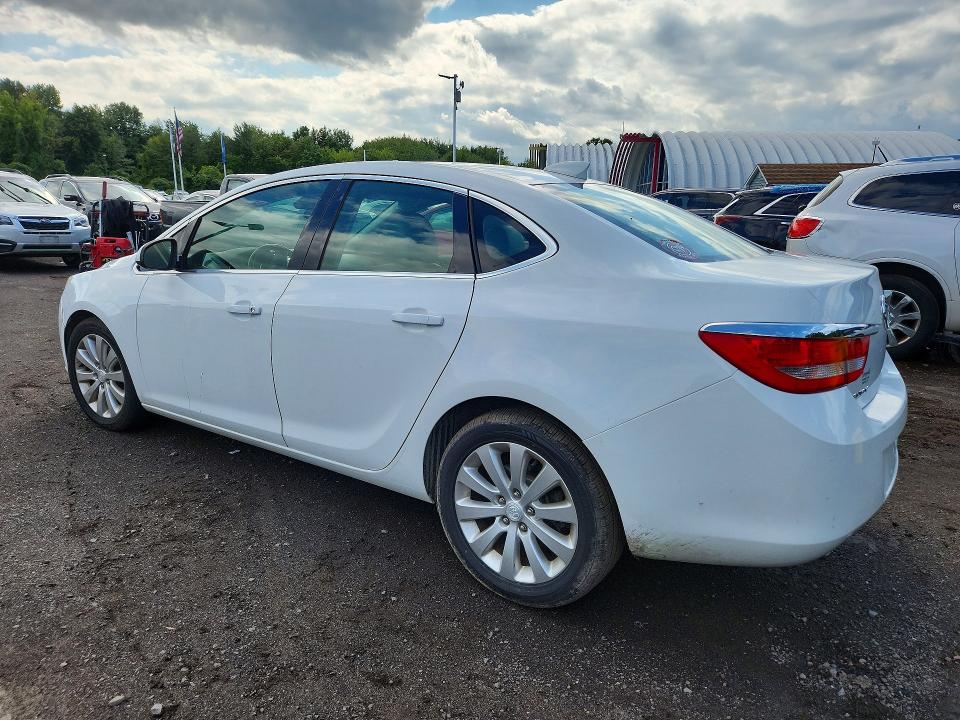 67422126 :رقم المزاد ، 1G4PP5SK2F4126928 vin ، 2015 Buick Verano مزاد بيع