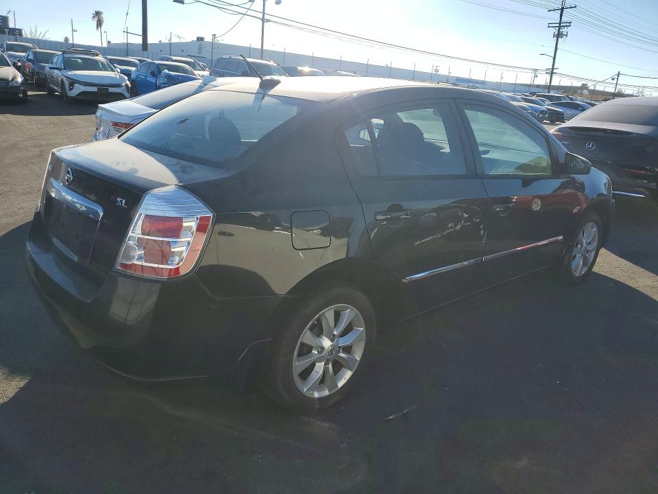 Продажа на аукционе авто 2010 Nissan Sentra, vin: 3N1AB6AP0AL633800, номер лота: 67914196