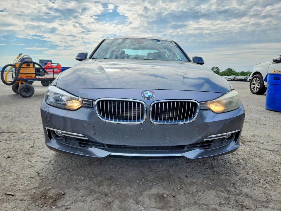67914636 :رقم المزاد ، WBA3B3C52DJ810145 vin ، 2013 Bmw 328 مزاد بيع