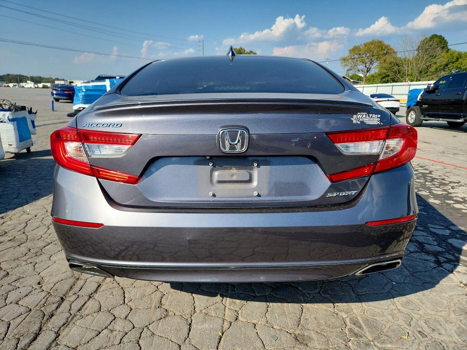 Aukcja sprzedaży 2018 Honda Accord, vin: 1HGCV1F32JA112561, numer aukcji: 69570406