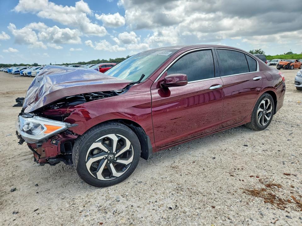 Продажа на аукционе авто 2017 Honda Accord, vin: 1HGCR3F82HA044106, номер лота: 68920556