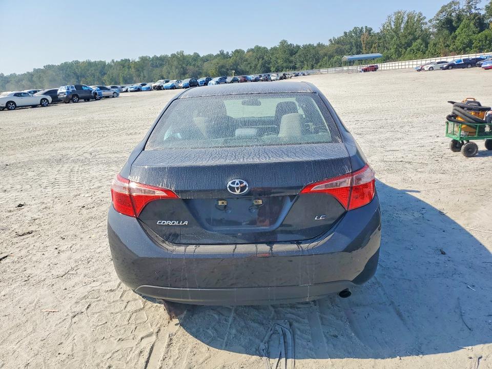 Продаж на аукціоні авто 2018 Toyota Corolla, vin: 5YFBURHE2JP752968, номер лоту: 67468046