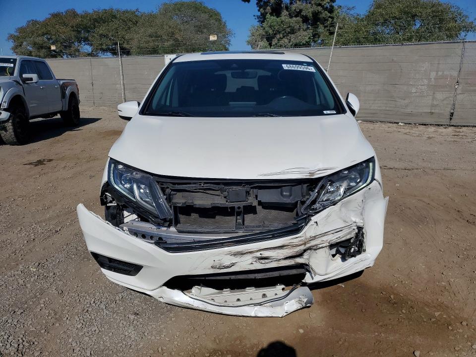 68699596 :رقم المزاد ، 5FNRL6H77KB093574 vin ، 2019 Honda Odyssey مزاد بيع