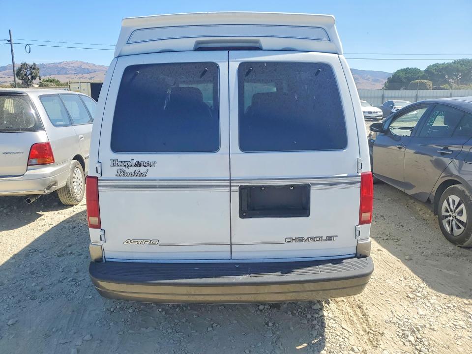 Продажа на аукционе авто 1998 Chevrolet Astro, vin: 1GBDM19W8WB111769, номер лота: 67881596