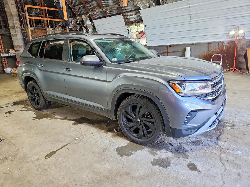 2022 Volkswagen Atlas მანქანა იყიდება აუქციონზე, vin: 1V2KP2CA6NC548366, აუქციონის ნომერი: 68642616