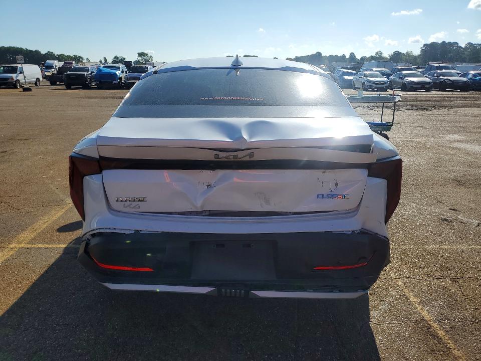 2025 Kia K4 მანქანა იყიდება აუქციონზე, vin: 3KPFT4DE1SE084077, აუქციონის ნომერი: 68842726