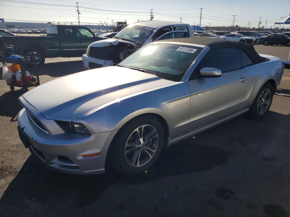 Auction sale of the 2014 Ford Mustang, vin: 1ZVBP8EM0E5302491, lot number: 69137036