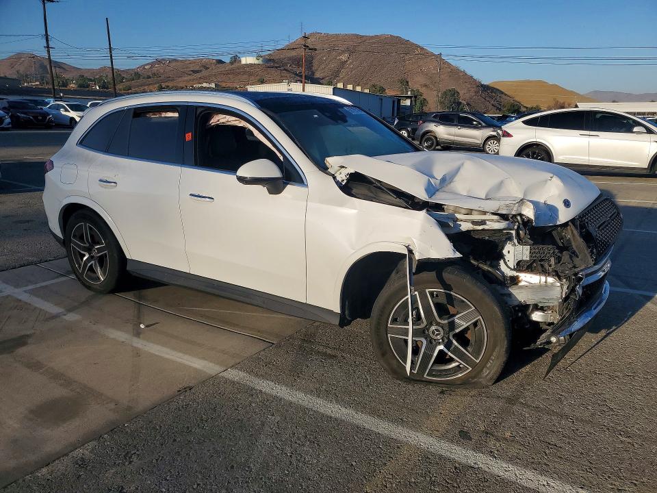 69799166 :رقم المزاد ، W1NKM4GB5RU040097 vin ، 2024 Mercedes-benz Glc مزاد بيع