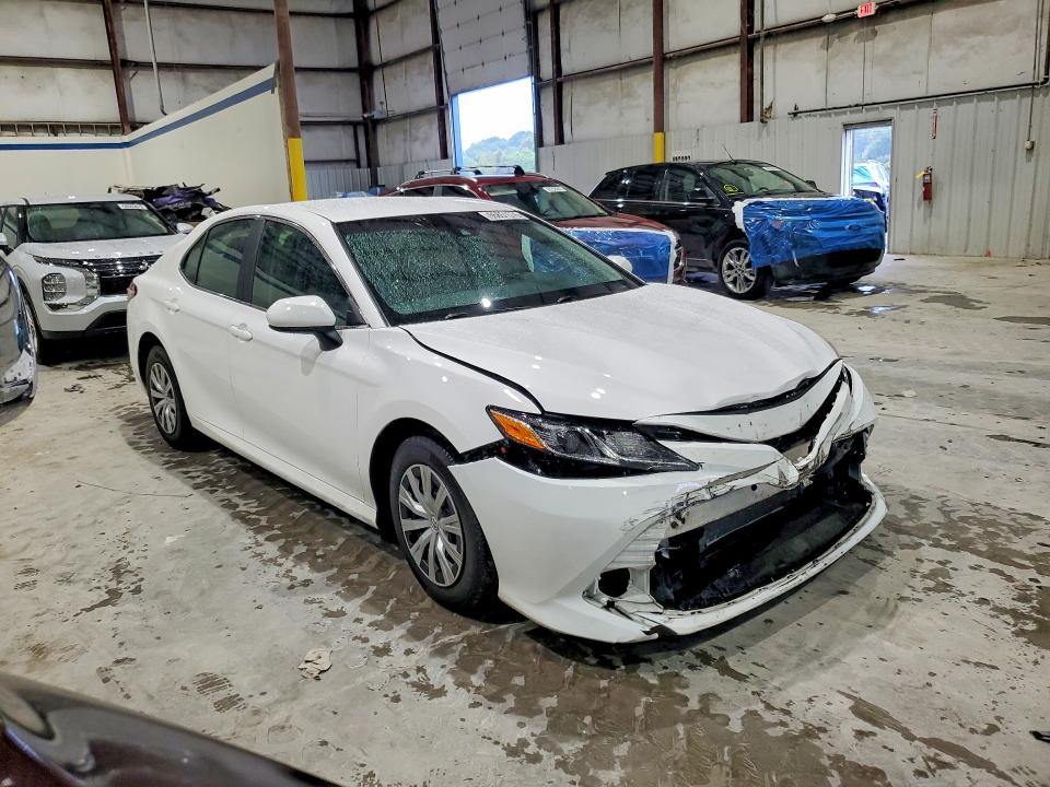 Продаж на аукціоні авто 2018 Toyota Camry, vin: 4T1B11HK4JU600799, номер лоту: 66851576