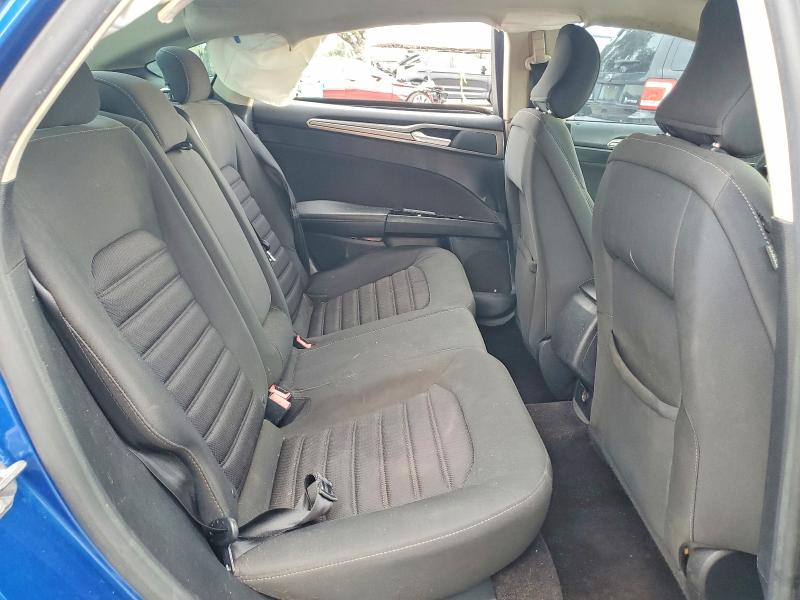 70621596 :رقم المزاد ، 3FA6P0H71HR287423 vin ، 2017 Ford Fusion مزاد بيع