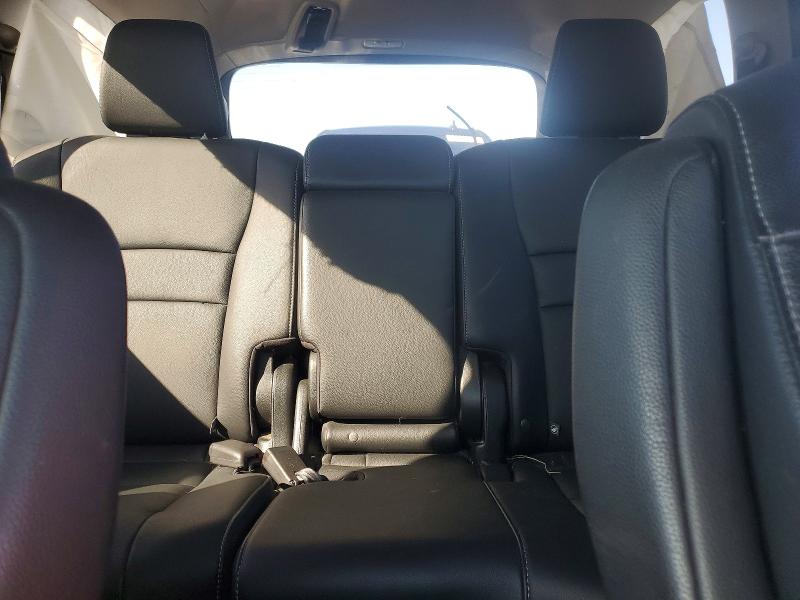 Продаж на аукціоні авто 2018 Honda Pilot, vin: 5FNYF6H62JB039544, номер лоту: 70840496