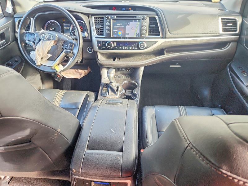 Продаж на аукціоні авто 2017 Toyota Highlander, vin: 5TDJZRFH4HS379069, номер лоту: 70020196