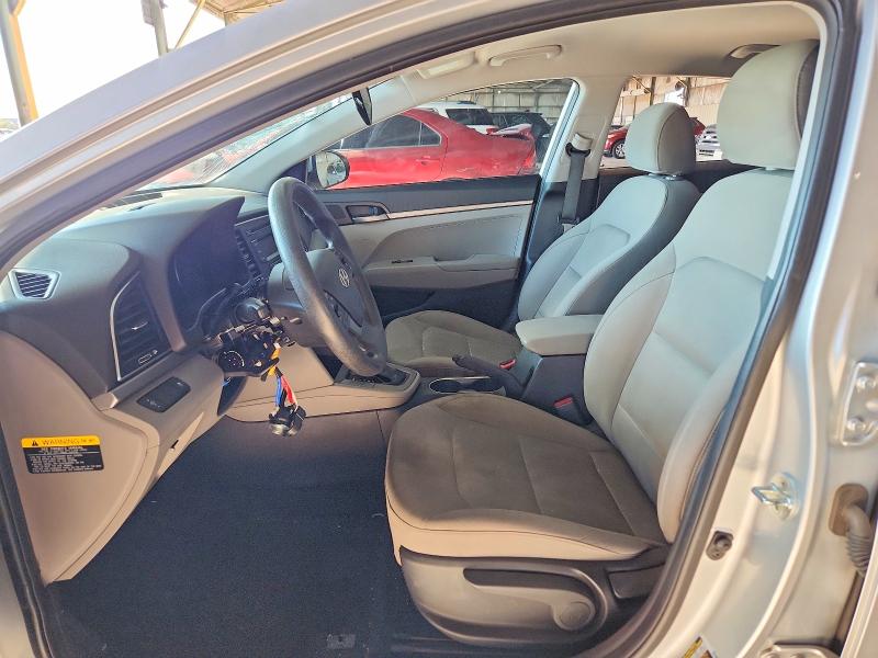 68262606 :رقم المزاد ، 5NPD74LF5HH202187 vin ، 2017 Hyundai Elantra مزاد بيع
