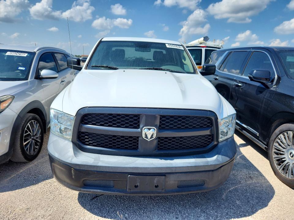 69420636 :رقم المزاد ، 1C6RR6KTXKS633482 vin ، 2019 Ram 1500 Classic مزاد بيع
