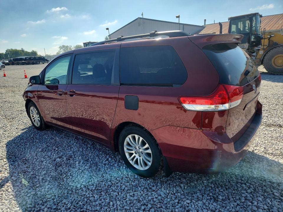 2013 Toyota Sienna მანქანა იყიდება აუქციონზე, vin: 5TDYK3DC4DS380448, აუქციონის ნომერი: 70771846