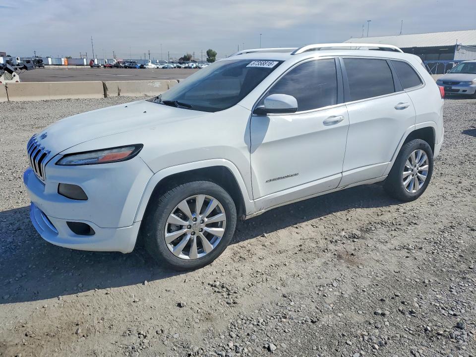 67358816 :رقم المزاد ، 1C4PJMJS3HW659055 vin ، 2017 Jeep Cherokee مزاد بيع