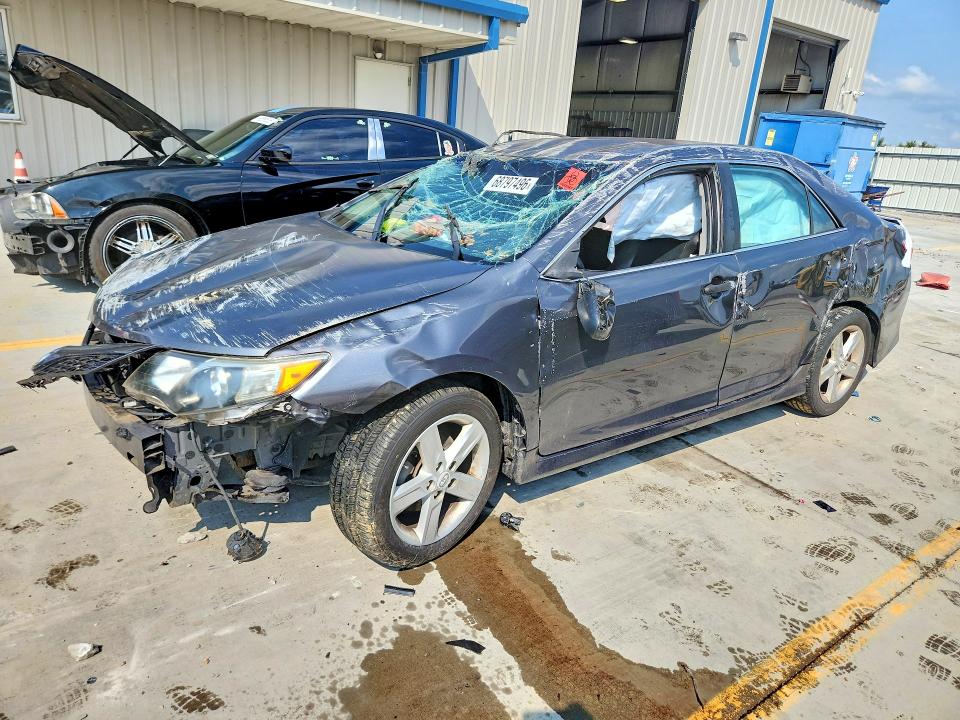Продажа на аукционе авто 2012 Toyota Camry, vin: 4T1BF1FK0CU585810, номер лота: 68797496