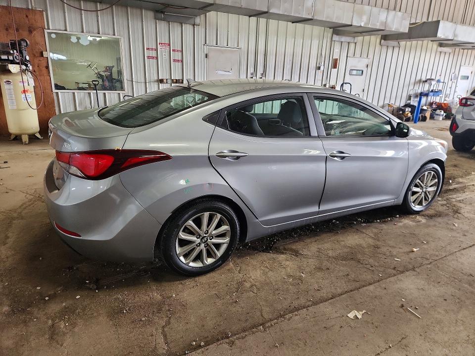 69941996 :رقم المزاد ، KMHDH4AE1FU225908 vin ، 2015 Hyundai Elantra مزاد بيع