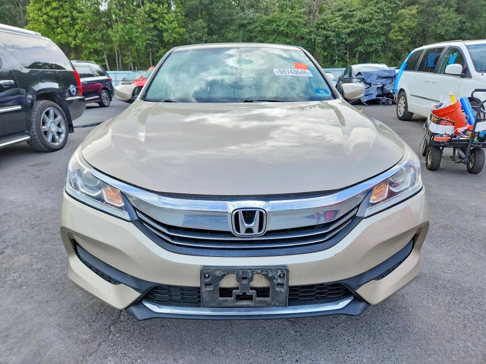 Продажа на аукционе авто 2017 Honda Accord, vin: 1HGCR2F34HA096612, номер лота: 69743646