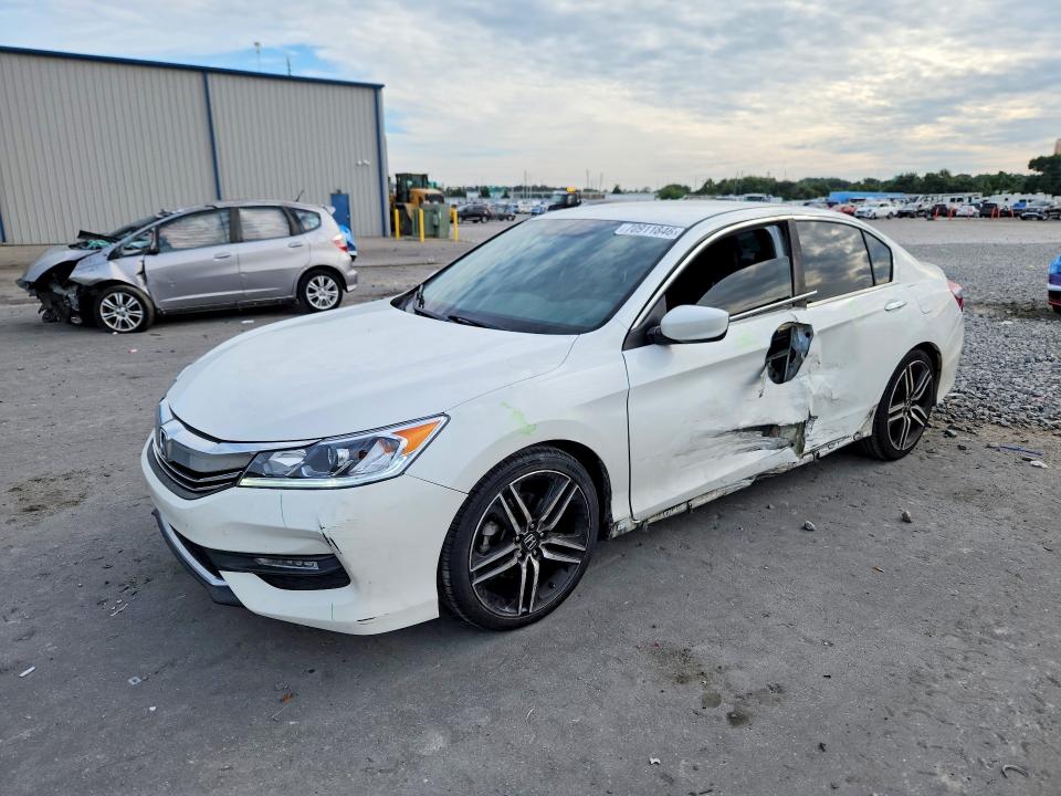 Продажа на аукционе авто 2017 Honda Accord, vin: 1HGCR2F52HA152600, номер лота: 70911846