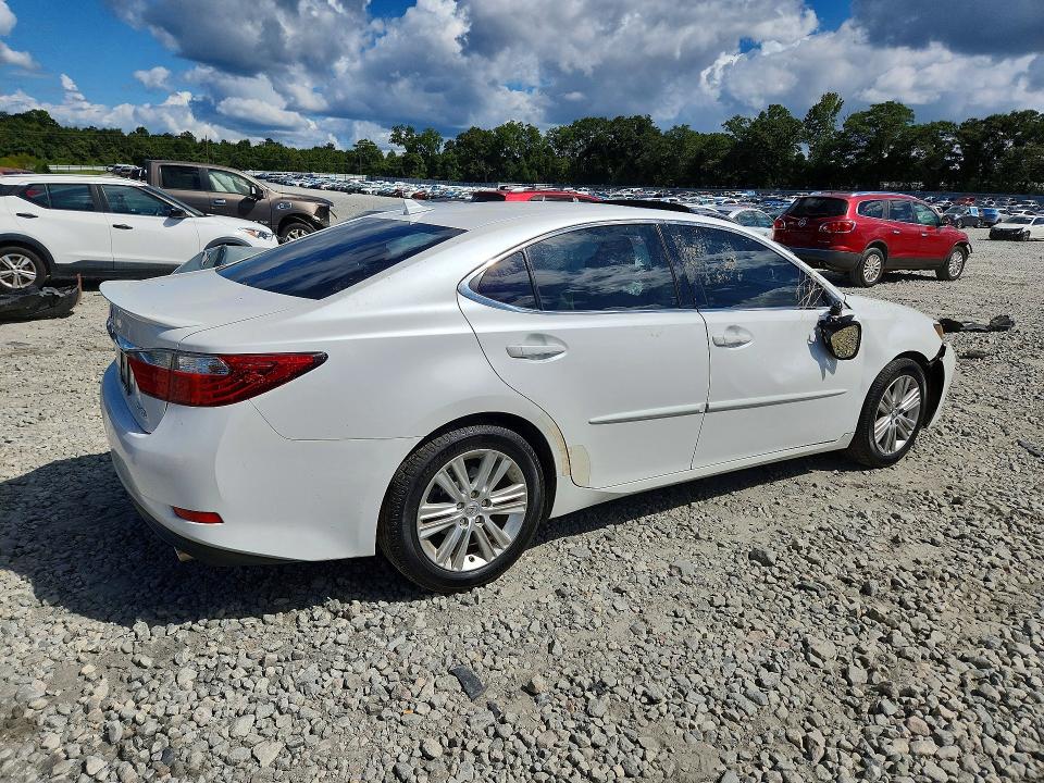 67820066 :رقم المزاد ، JTHBK1GG9D2000339 vin ، 2013 Lexus Es مزاد بيع