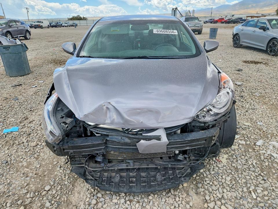 2013 Hyundai Elantra მანქანა იყიდება აუქციონზე, vin: KMHDH4AEXDU711260, აუქციონის ნომერი: 69608556