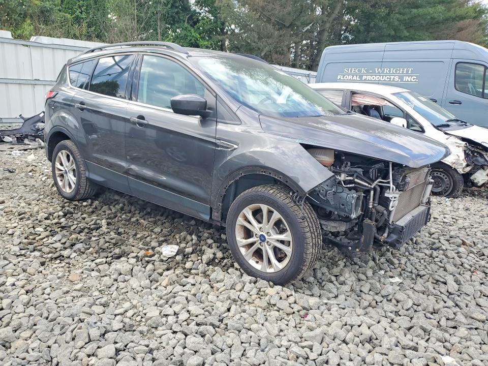 Продажа на аукционе авто 2018 Ford Escape, vin: 1FMCU9GD1JUC94187, номер лота: 67272506