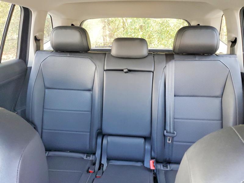 Продажа на аукционе авто 2018 Volkswagen Tiguan, vin: 3VV3B7AX1JM083854, номер лота: 68052546