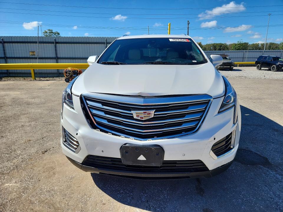 70283626 :رقم المزاد ، 1GYKNDRS2KZ196912 vin ، 2019 Cadillac Xt5 مزاد بيع
