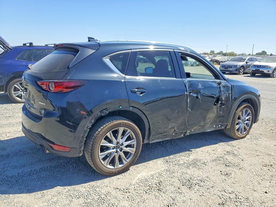 Продаж на аукціоні авто 2020 Mazda Cx-5, vin: JM3KFBDM4L0816592, номер лоту: 69383146