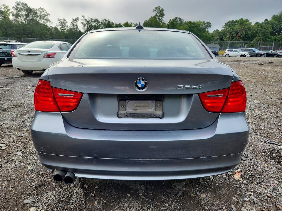 67082146 :رقم المزاد ، WBAPH57579NL78030 vin ، 2009 Bmw 328 مزاد بيع