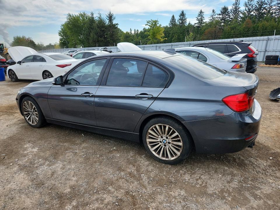 2013 Bmw 328 მანქანა იყიდება აუქციონზე, vin: WBA3B3C56DJ811282, აუქციონის ნომერი: 68248196
