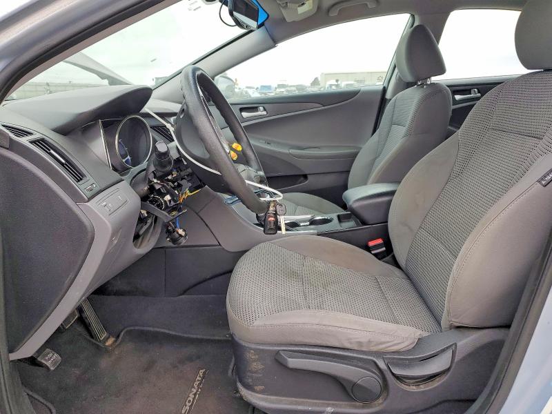 69739886 :رقم المزاد ، 5NPEB4AC3BH132983 vin ، 2011 Hyundai Sonata مزاد بيع