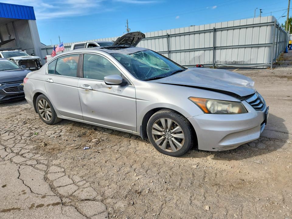 Продажа на аукционе авто 2011 Honda Accord, vin: 1HGCP2F71BA141019, номер лота: 68740856