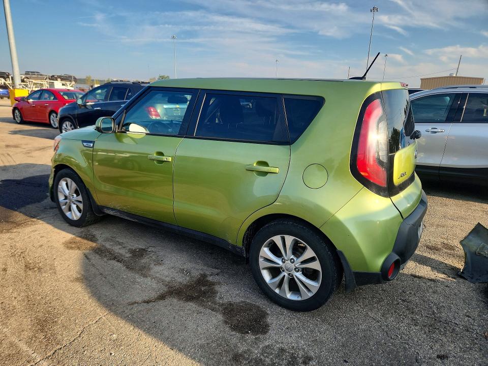 2015 Kia Soul მანქანა იყიდება აუქციონზე, vin: KNDJP3A52F7815375, აუქციონის ნომერი: 68255176