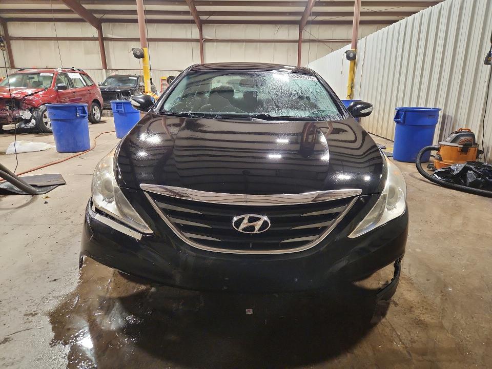 2014 Hyundai Sonata მანქანა იყიდება აუქციონზე, vin: 5NPEB4AC1EH946585, აუქციონის ნომერი: 68606576