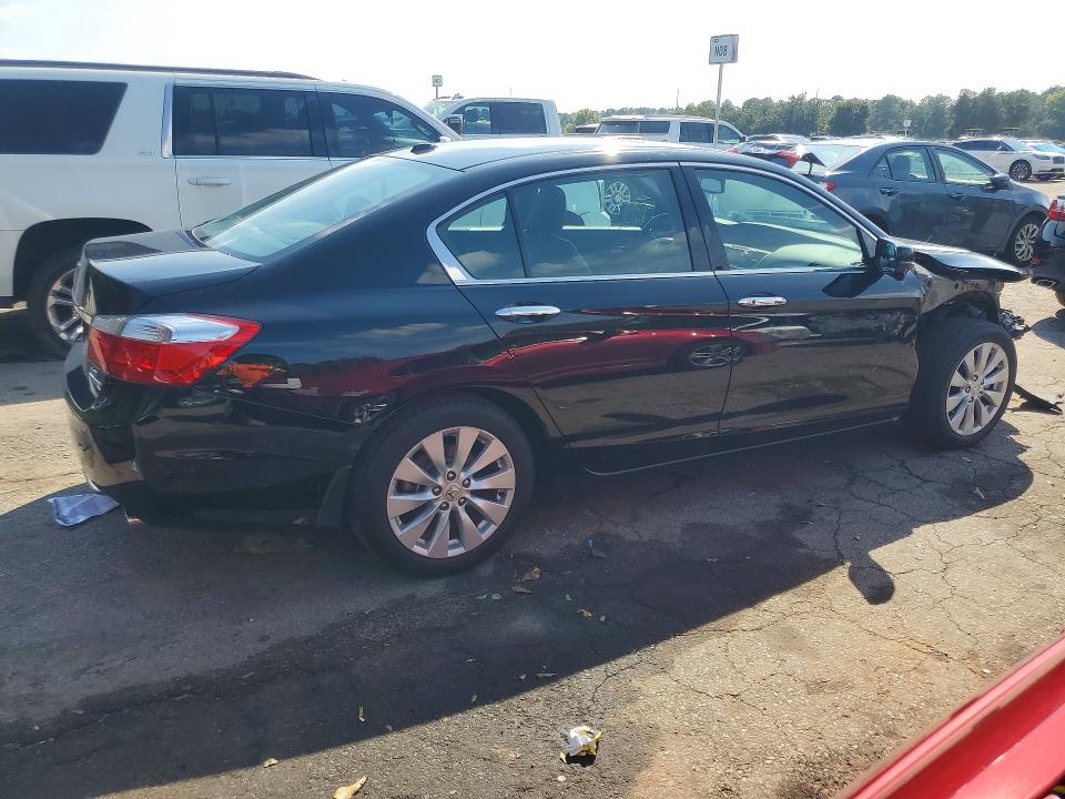 2014 Honda Accord მანქანა იყიდება აუქციონზე, vin: 1HGCR3F96EA013011, აუქციონის ნომერი: 69232396