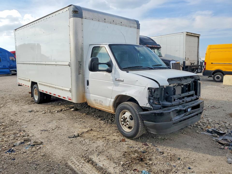 2021 Ford Econoline მანქანა იყიდება აუქციონზე, vin: 1FDWE3FN2MDC22761, აუქციონის ნომერი: 70526566