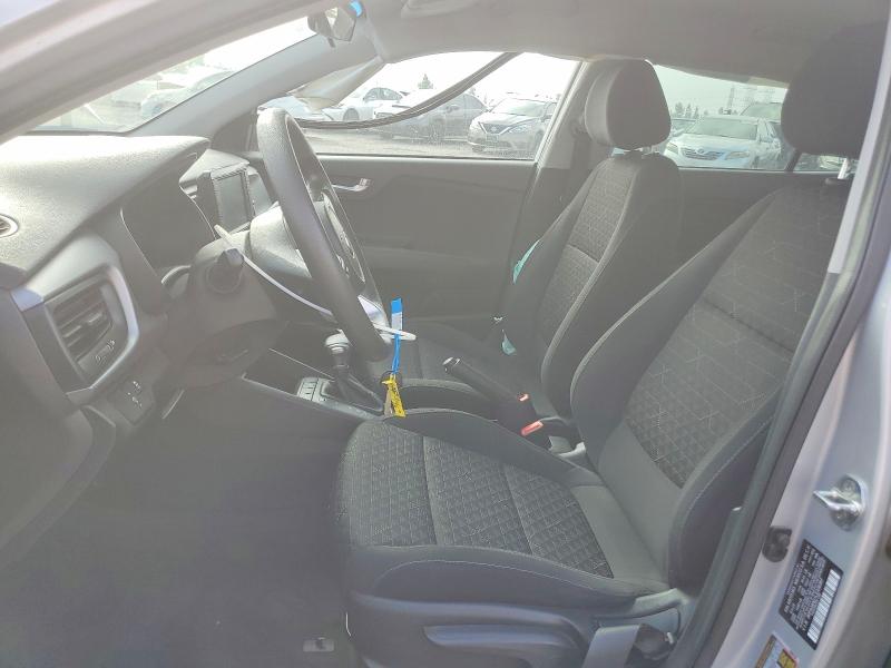 68653796 :رقم المزاد ، 3KPA24AD1LE328367 vin ، 2020 Kia Rio مزاد بيع