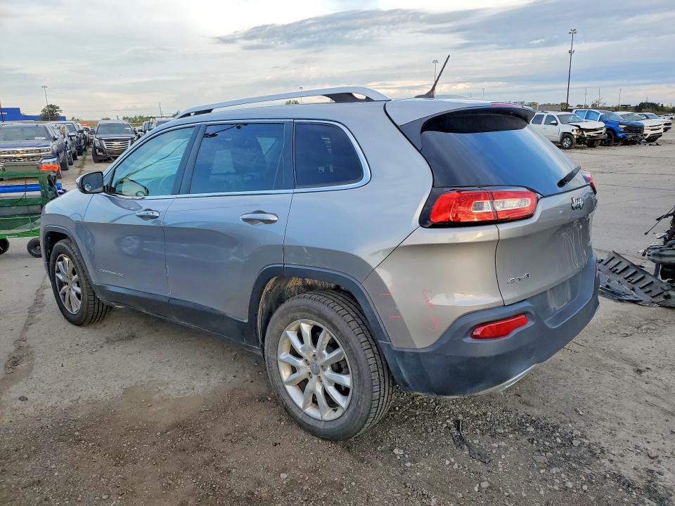 68857676 :رقم المزاد ، 1C4PJMDS1FW705443 vin ، 2015 Jeep Cherokee مزاد بيع