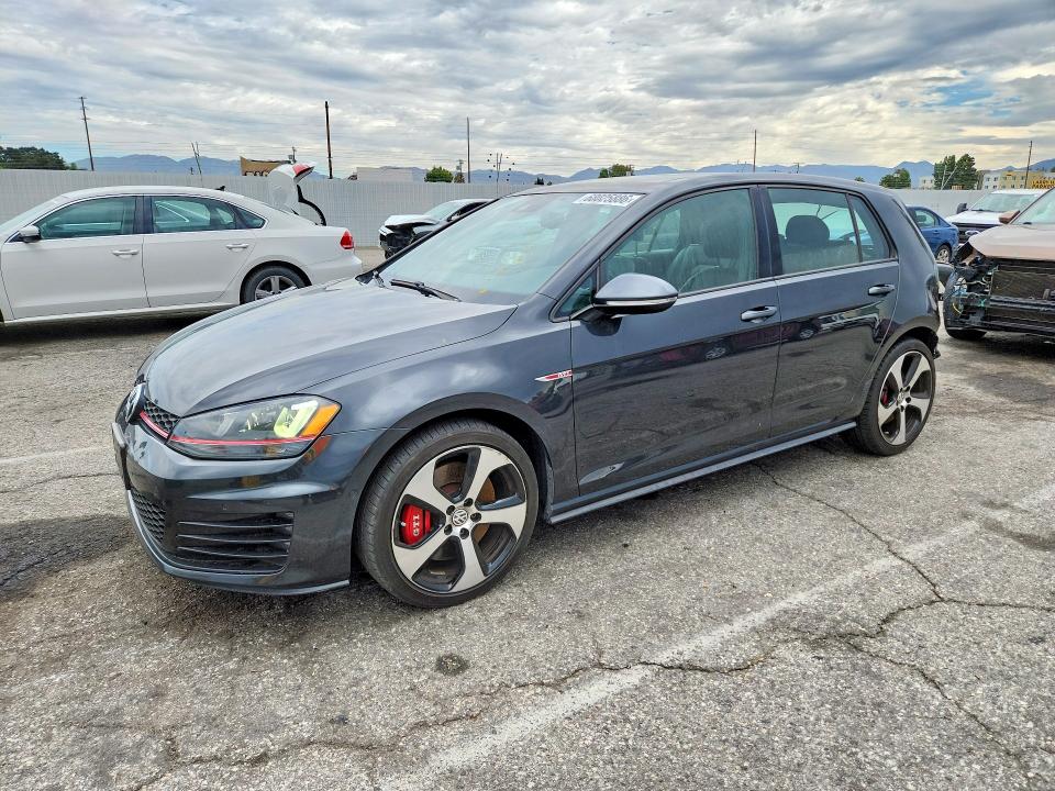 68025886 :رقم المزاد ، 3VW447AU3GM044675 vin ، 2016 Volkswagen Gti مزاد بيع