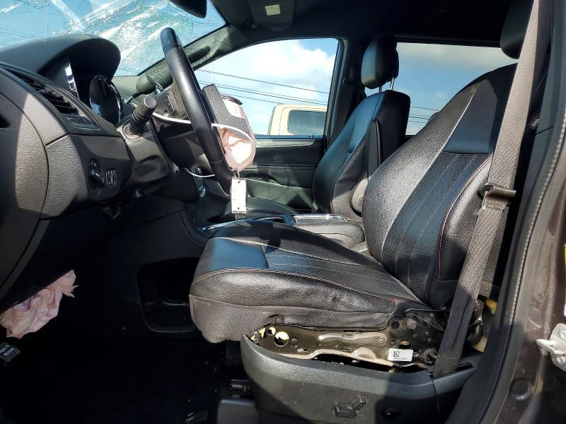 69560326 :رقم المزاد ، 2C4RDGEG9KR565978 vin ، 2019 Dodge Grand Caravan مزاد بيع
