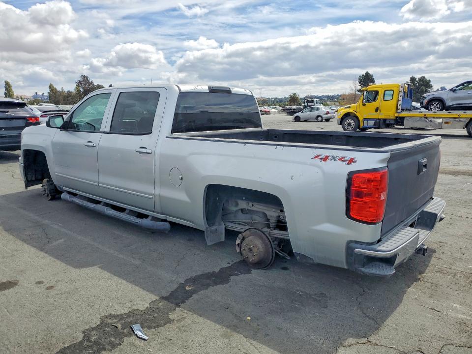 67492636 :رقم المزاد ، 3GCUKREH4FG125540 vin ، 2015 Chevrolet Silverado مزاد بيع
