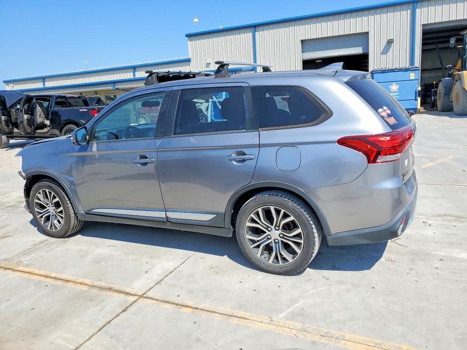 67213686 :رقم المزاد ، JA4AD3A3XHZ036637 vin ، 2017 Mitsubishi Outlander مزاد بيع