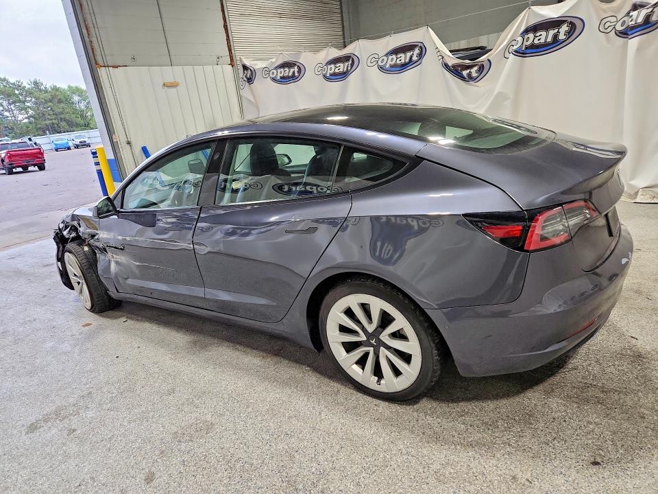 Продажа на аукционе авто 2022 Tesla Model 3, vin: 5YJ3E1EAXNF185690, номер лота: 70330496