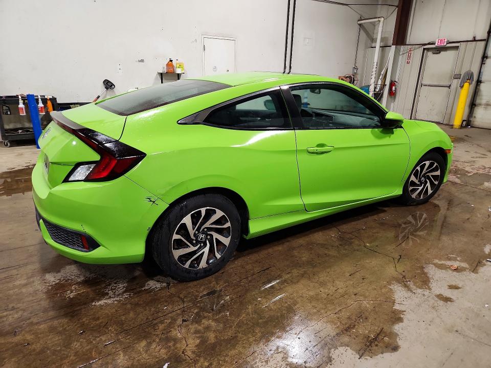 69107606 :رقم المزاد ، 2HGFC4B01GH313121 vin ، 2016 Honda Civic مزاد بيع