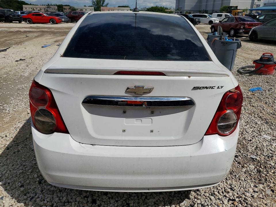 Продажа на аукционе авто 2015 Chevrolet Sonic, vin: 1G1JC5SH6F4180171, номер лота: 69704696