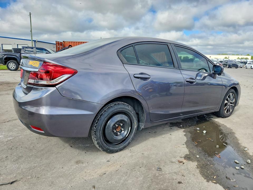 69878756 :رقم المزاد ، 19XFB2F80FE020603 vin ، 2015 Honda Civic مزاد بيع