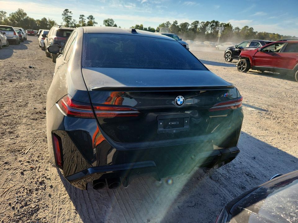 Продаж на аукціоні авто 2025 Bmw M5, vin: WBS83FK00SCT14543, номер лоту: 70850976
