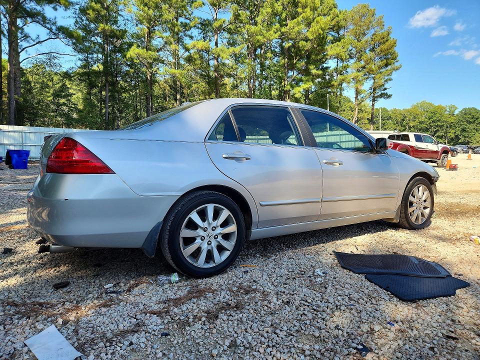 Auction sale of the 2007 Honda Accord, vin: 1HGCM66557A007068, lot number: 69332916